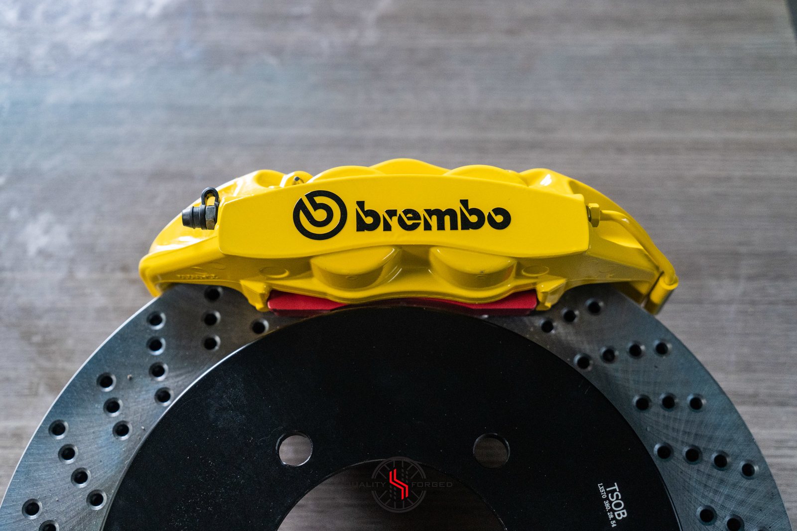 Brembo GT | BM6 là gì? Kit phanh 6 piston monobloc cho sedan, coupe hiệu suất cao