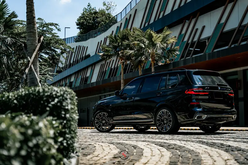 BMW G07 X7 22 inch By HForged