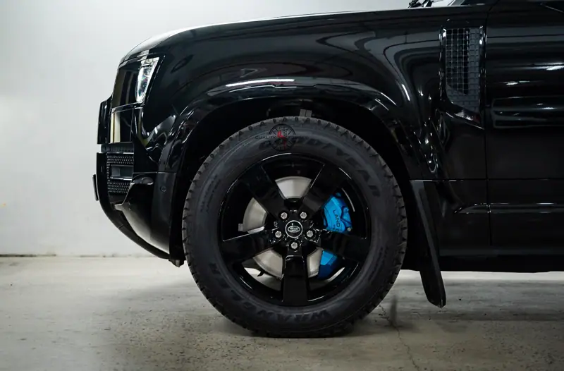 Land Rover Defender Brembo Và HForged