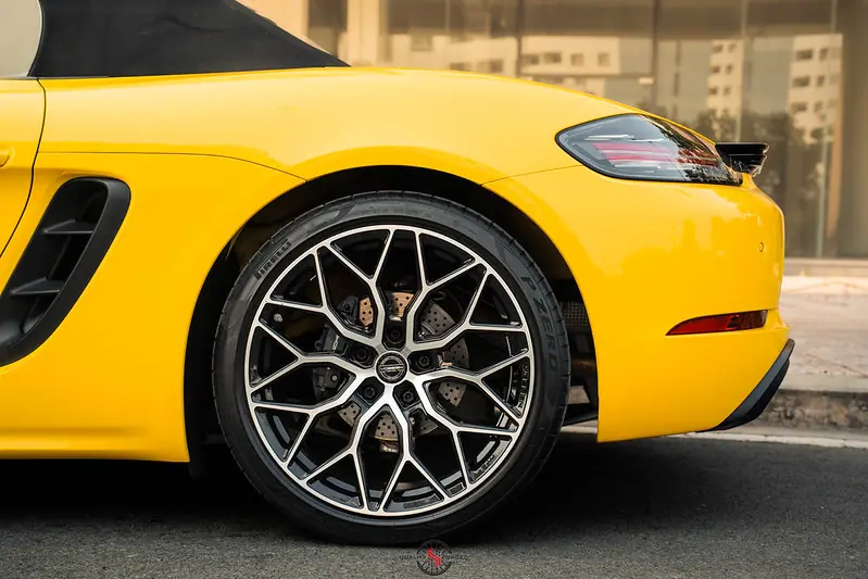 Porsche Boxster 718 yellow vàng Vossen 20 inch – mâm forged HFORGED, ảnh 8