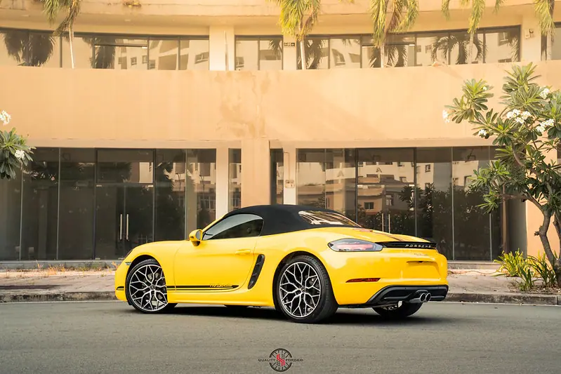 Porsche Boxster 718 yellow vàng Vossen 20 inch – mâm forged HFORGED, ảnh 7