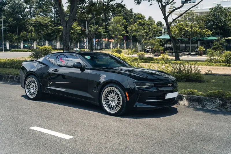 Chevrolet Camaro HForged 20 inch Brembo