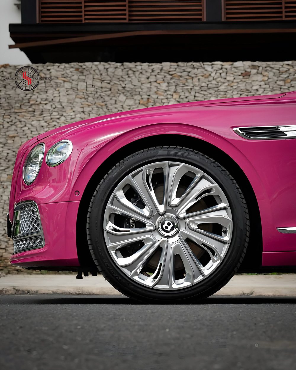Mâm HFORGED trên Bentley Flying Spur, cận cảnh