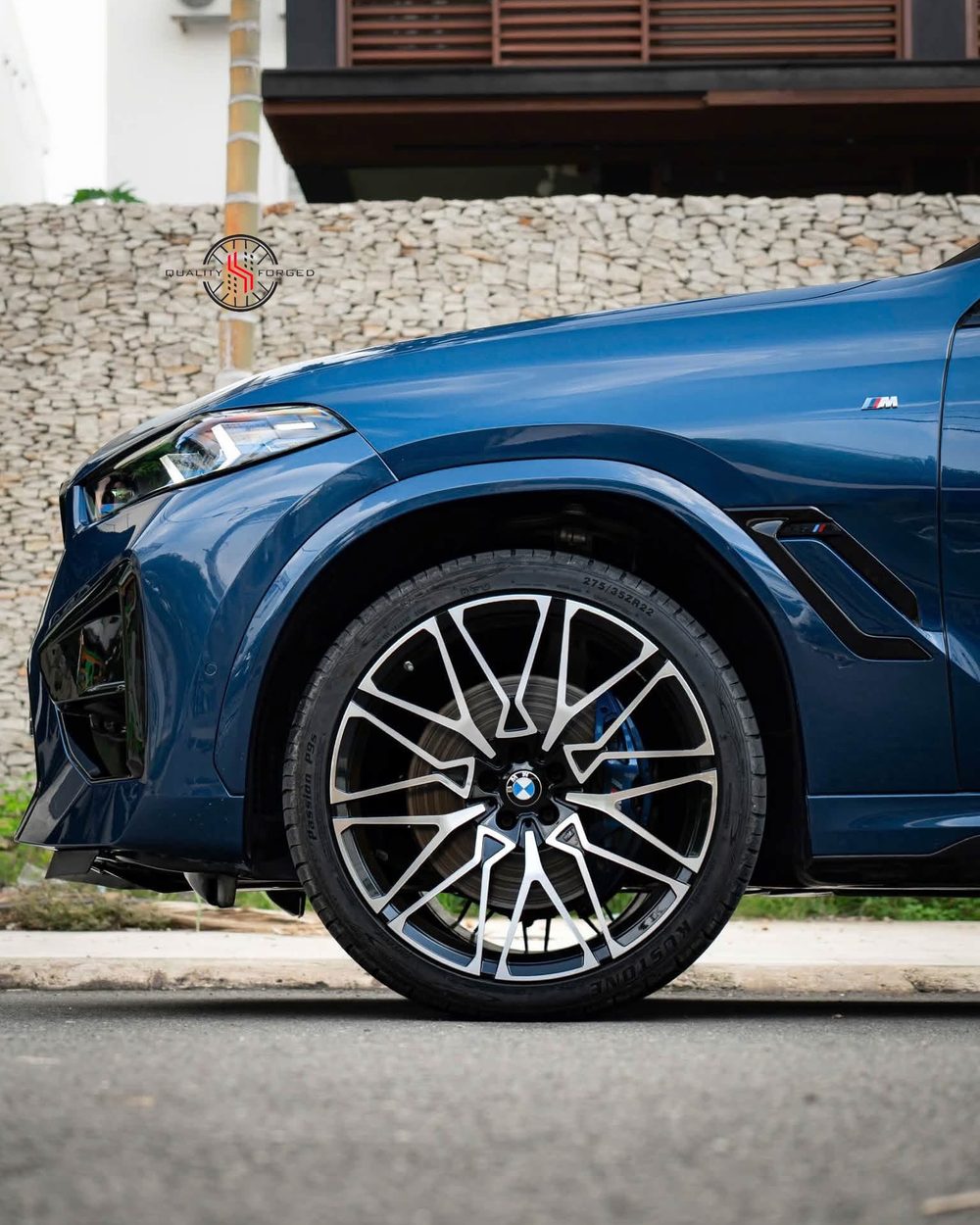 BMW X6 G06 xanh trên mâm forged 22 inch HFORGED